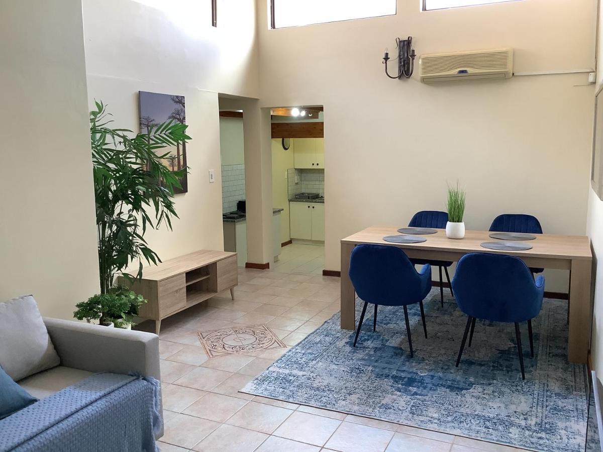 Impala Suite -Entire Unit- 2 Bedroom With 1 Ensuite Bathroom 莱迪史密斯 外观 照片